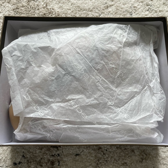 BEBE WEDGES! BRAND NEW!!! Metallic with Tan leather! Size: 6. Comes with Box! - Picture 11 of 17